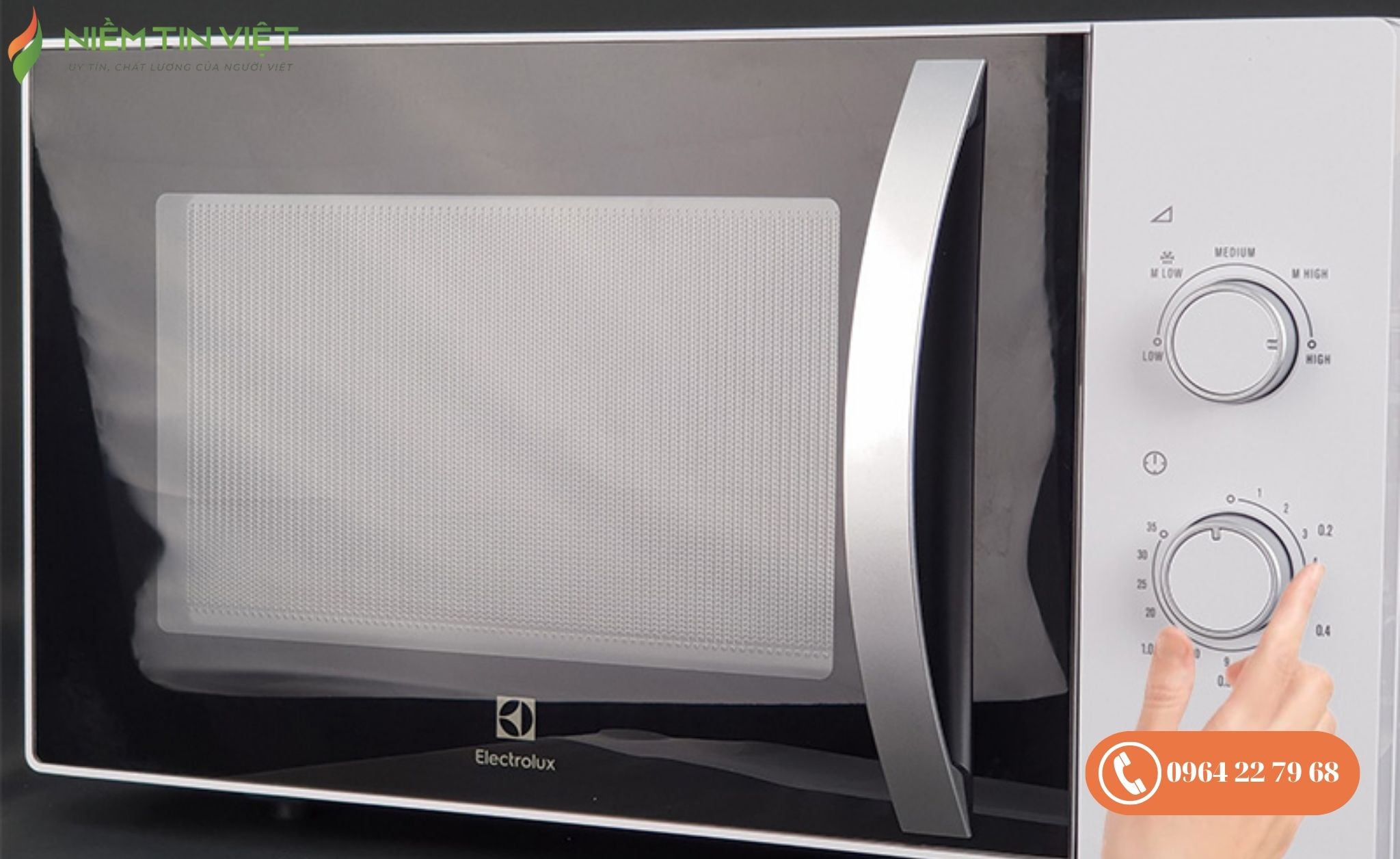 lò vi sóng bị đứt cầu chì