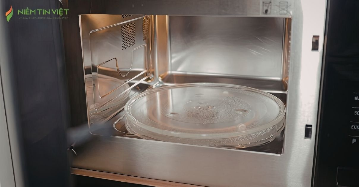 Lò vi sóng hư mô-tơ đảo