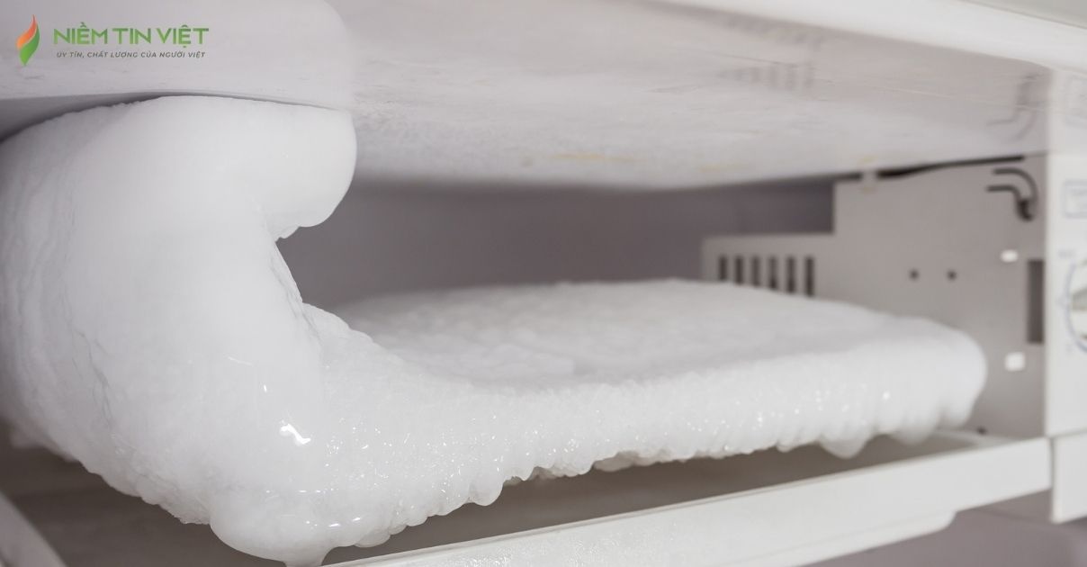 Tủ lạnh bị đóng tuyết dàn lạnh