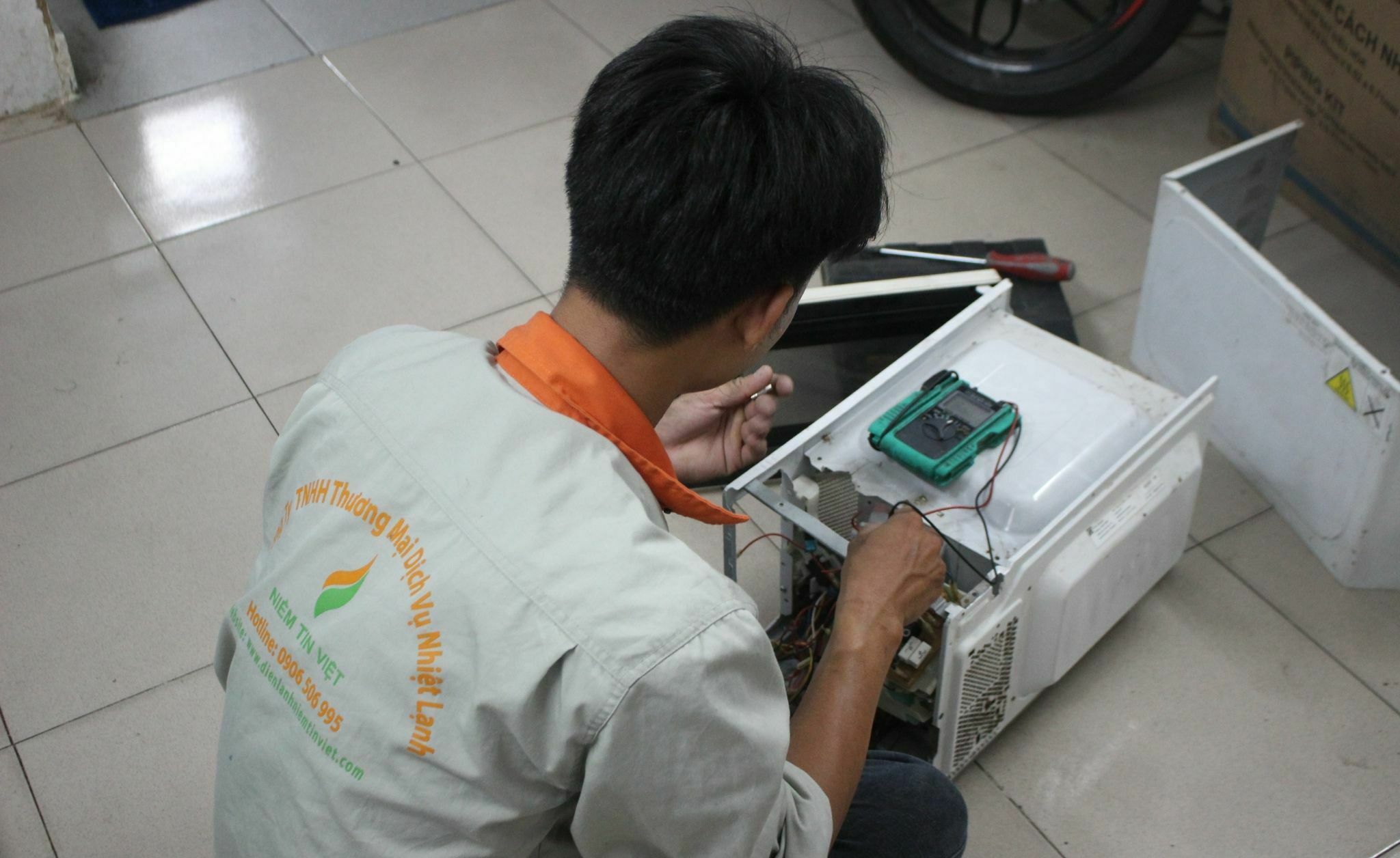 ve sinh lo vi song niem tin viet