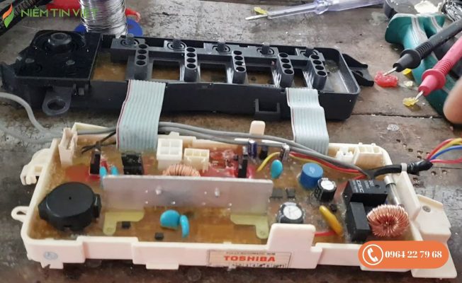 lỗi E2 máy giặt Toshiba 