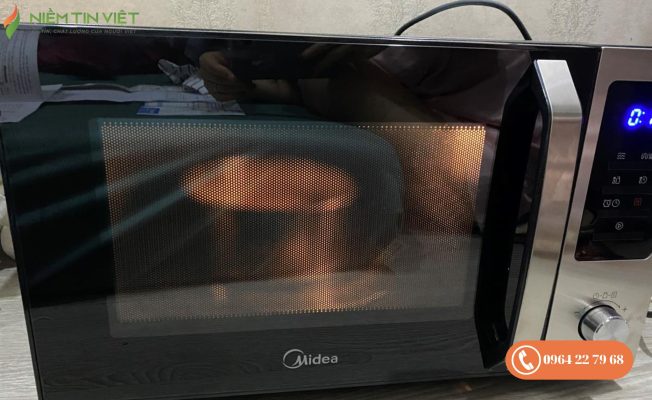 sửa lò vi sóng Midea