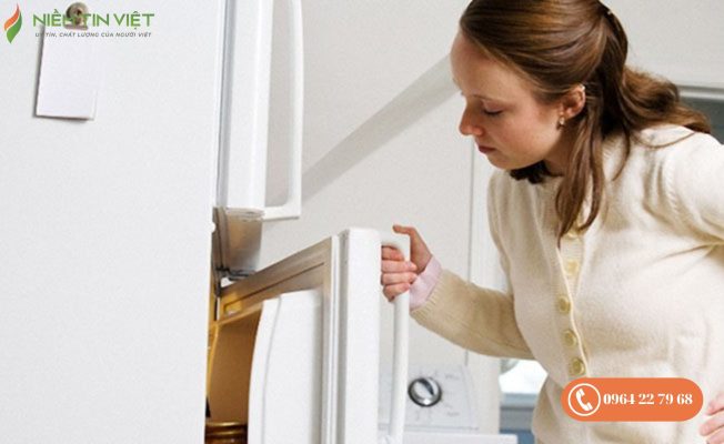 tu lanh chay ngat lien tuc 2 » Điện Lạnh Niềm Tin Việt 2025 Tủ lạnh đóng ngắt liên tục ảnh hưởng không tốt đến thực phẩm bên trong tủ