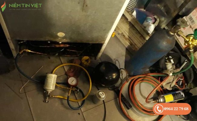 tu lanh chay ngat lien tuc 5 » Điện Lạnh Niềm Tin Việt 2025 Nên gọi thợ sửa chữa khi block bị hỏng