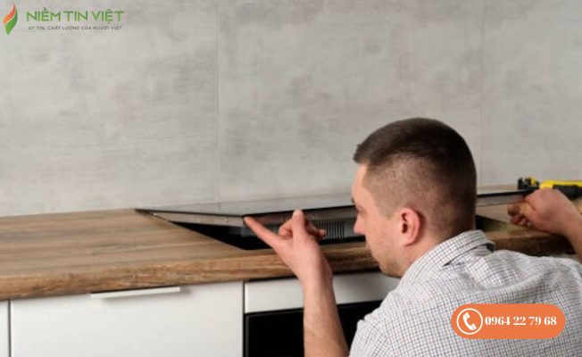 bep tu bao loi e4 3 » Điện Lạnh Niềm Tin Việt 2025 Nên lắp đặt bếp ở vị trí thoáng mát, khô ráo để bộ phận tản nhiệt hoạt động tốt hơn