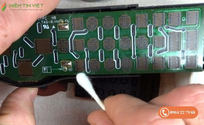 remote may lanh panasonic bi loi 5 » Điện Lạnh Niềm Tin Việt 2025 Bo machh của remote bị hỏng có thể do nhiễm nước
