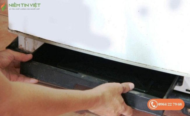 tu lanh chay nuoc co ton dien khong 4 » Điện Lạnh Niềm Tin Việt 2025 Tủ lạnh chảy nước có tốn điện không?