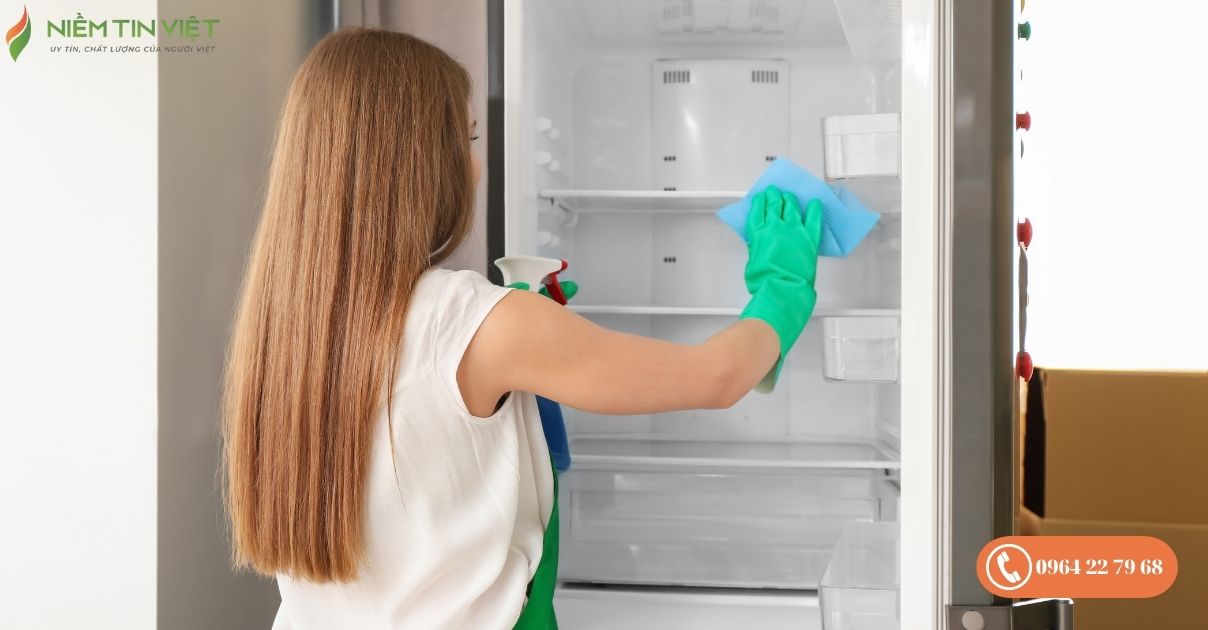 cách khử mùi tủ lạnh để lâu