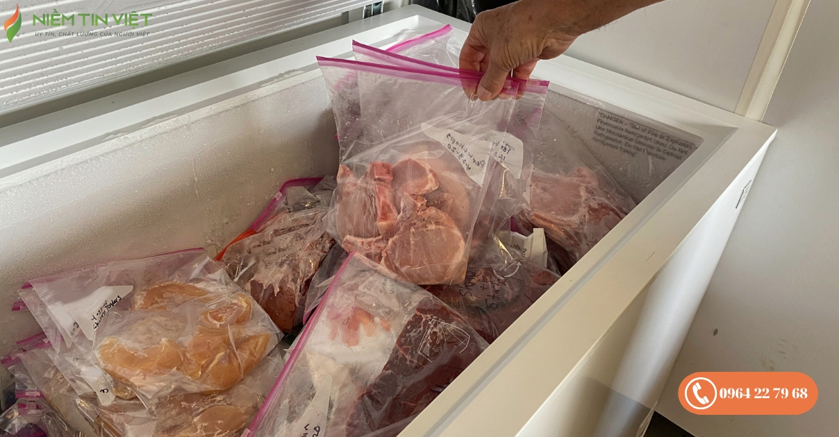 cách khử mùi tủ đông