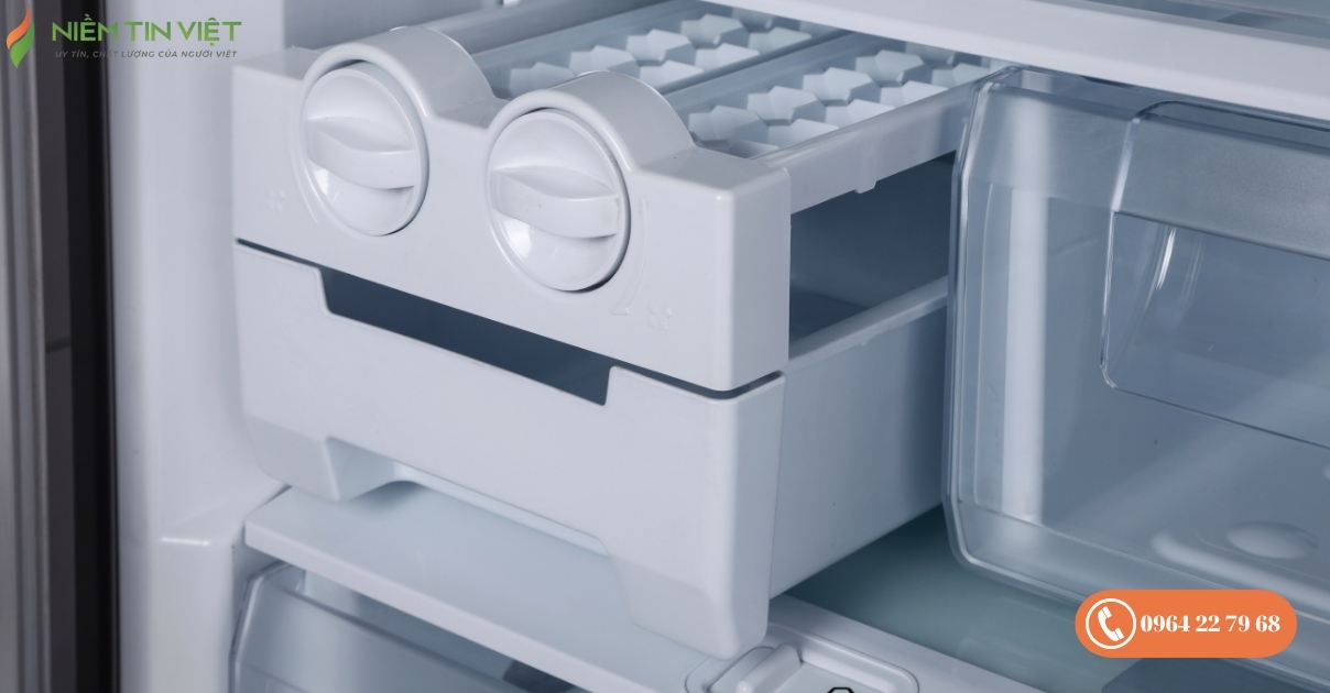 Tủ lạnh không làm đá rơi