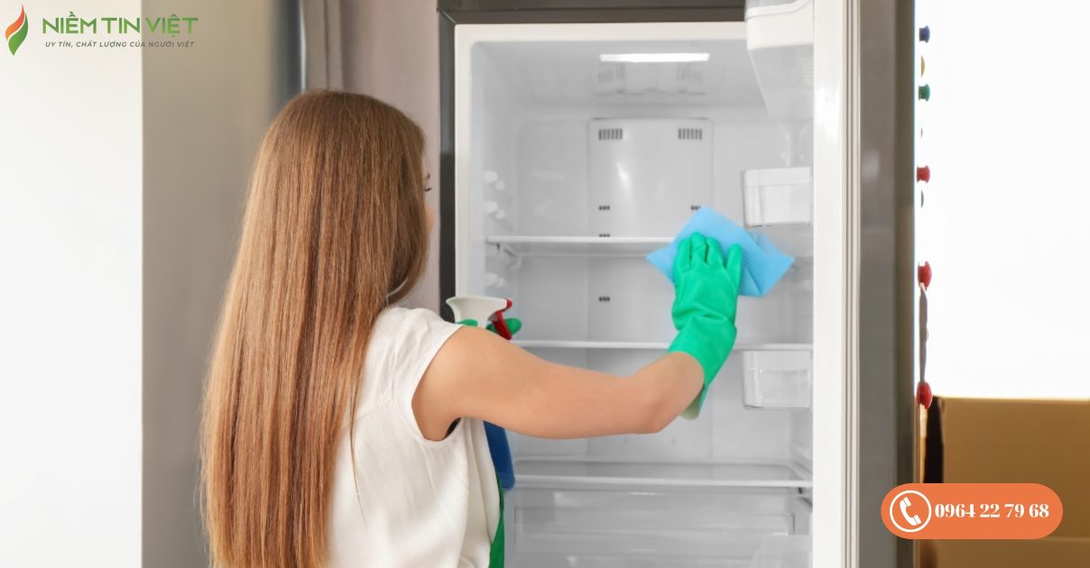 Tủ lạnh mini đóng tuyết