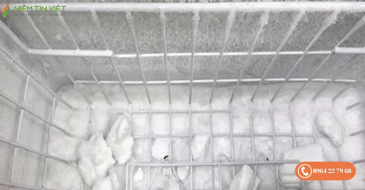 Tủ lạnh mini đóng tuyết