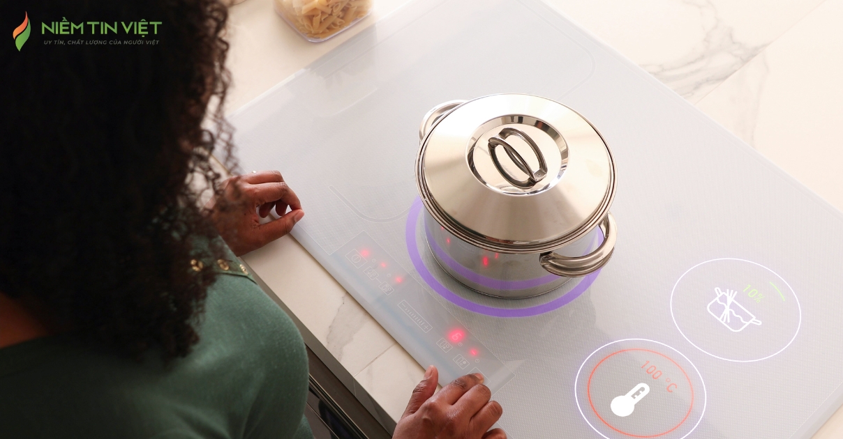 Bếp Từ Bị Nứt Mặt Kính Có Sao Không