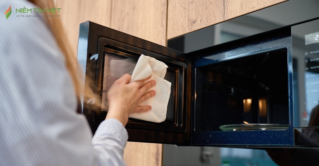 Kinh nghiệm mua lò vi sóng