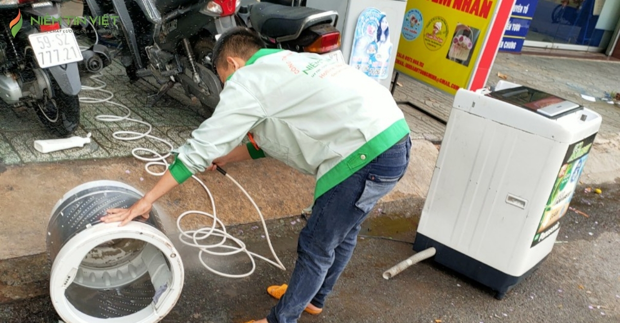 vệ sinh máy giặt